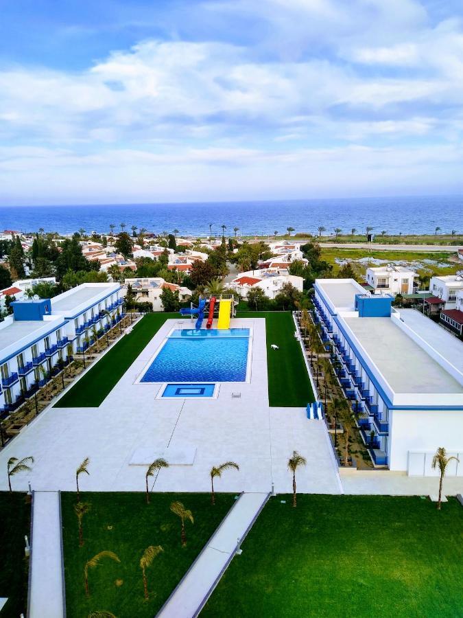 Royal Life Residence Poseidon Studio Trikomo Eksteriør bilde
